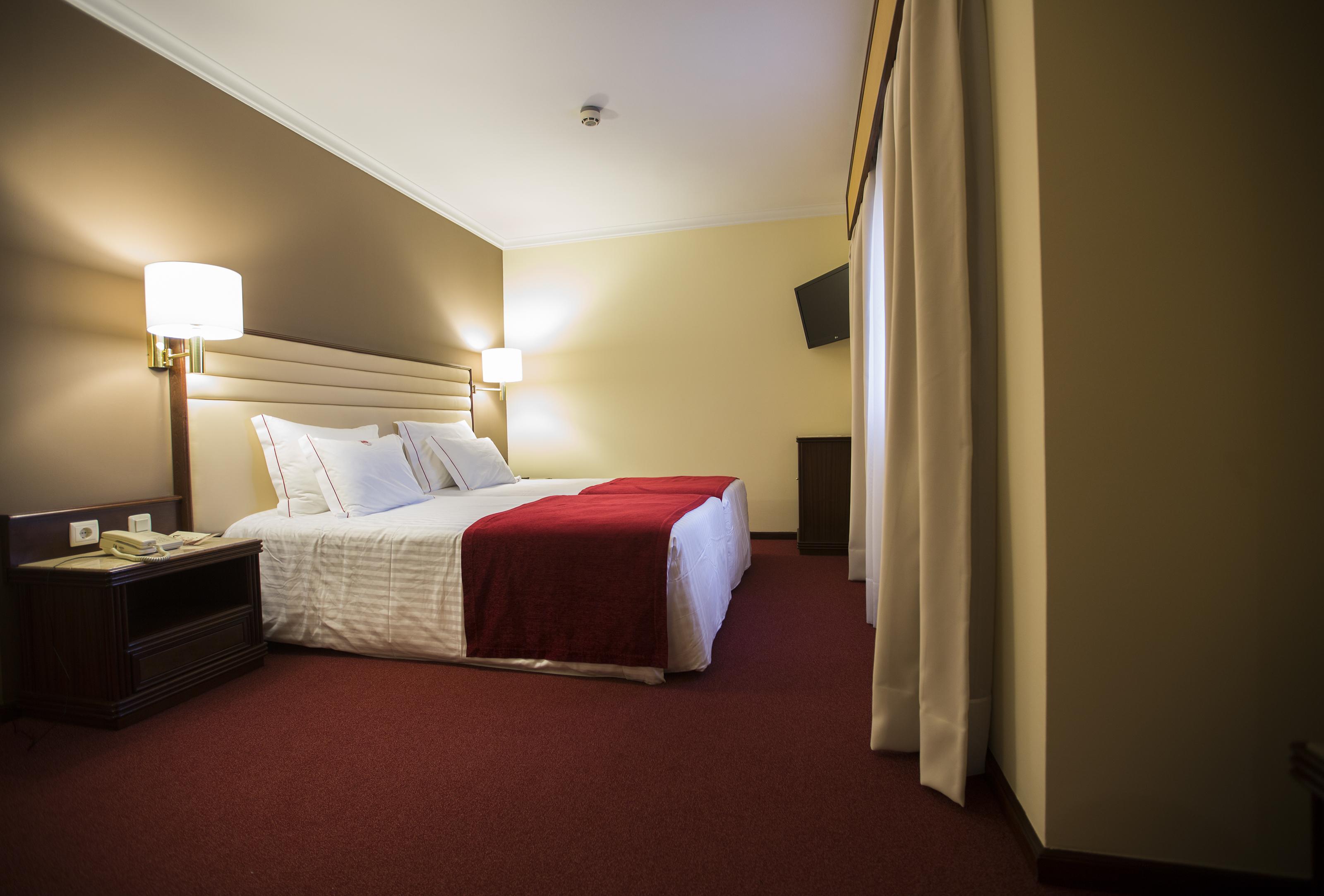 Hotel Miracorgo Vila Real Exterior photo